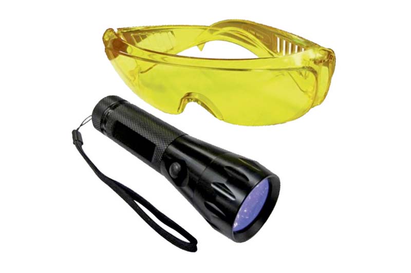 530-53517-UV - 17 LED True UV Detection Flashlight
