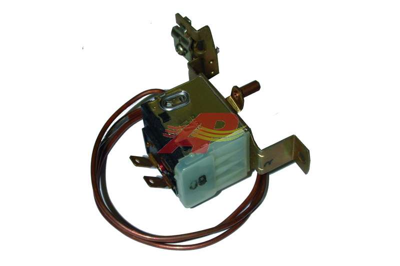 210-945 - Thermostat