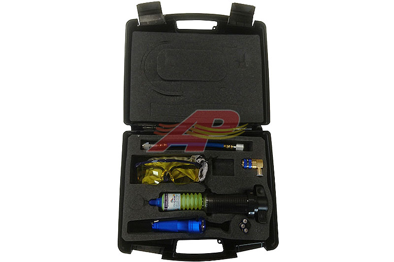 18-3022 - MiniBright UV-400 torch with GL2230A Concertina injectorset in plastic case 1P