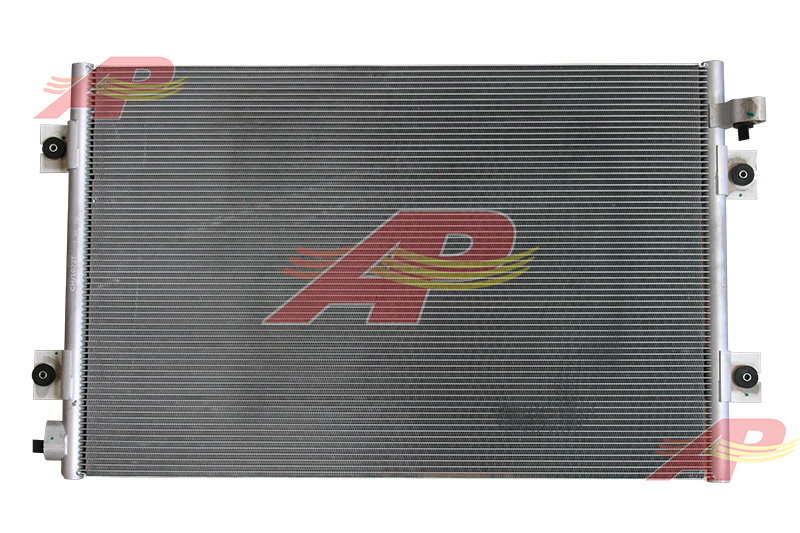 11-1555 - Condenseur, Caterpillar